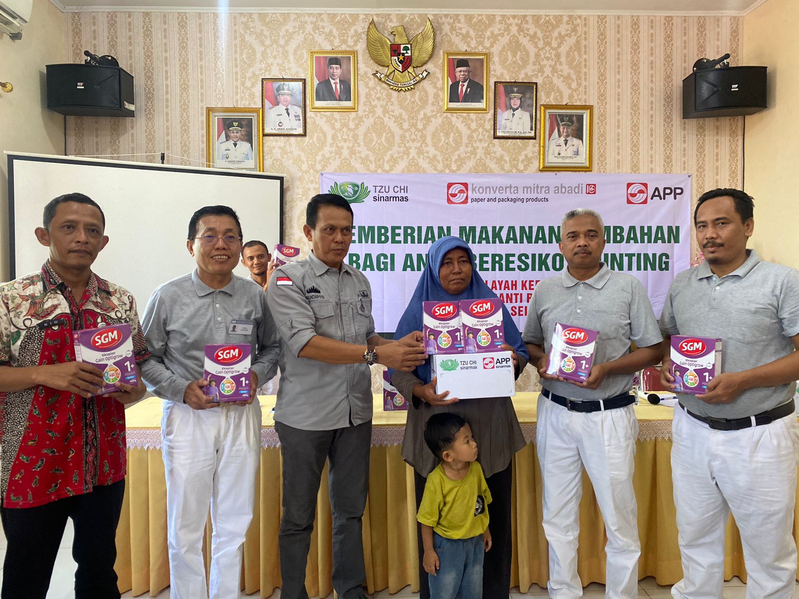 PT. Konverta Mitra Abadi Gelar Aksi Pemberian Makanan Tambahan untuk Anak Berisiko Stunting di Natar