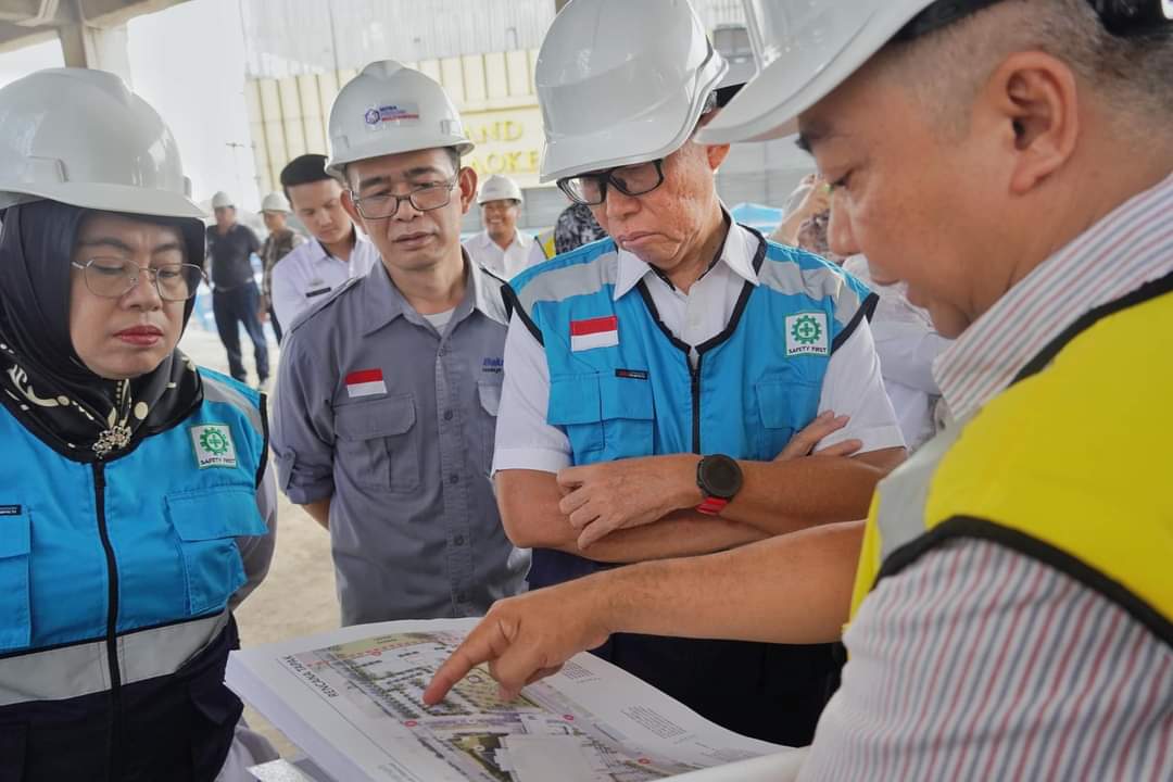 Sekda Provinsi Lampung Tinjau Progres Pembangunan Masjid Al-Bakrie, Targetkan Penggunaan Shalat Tarawih pada Ramadan 2025. MAJALAH NATAR AGUNG