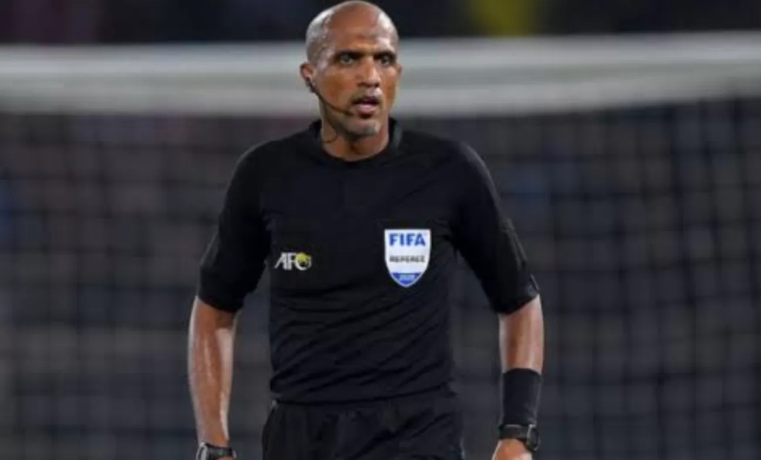 Wasit Gundul Pacul Bikin Geram Pencinta Sepak Bola Indonesia,  MAJALAH NATAR AGUNG