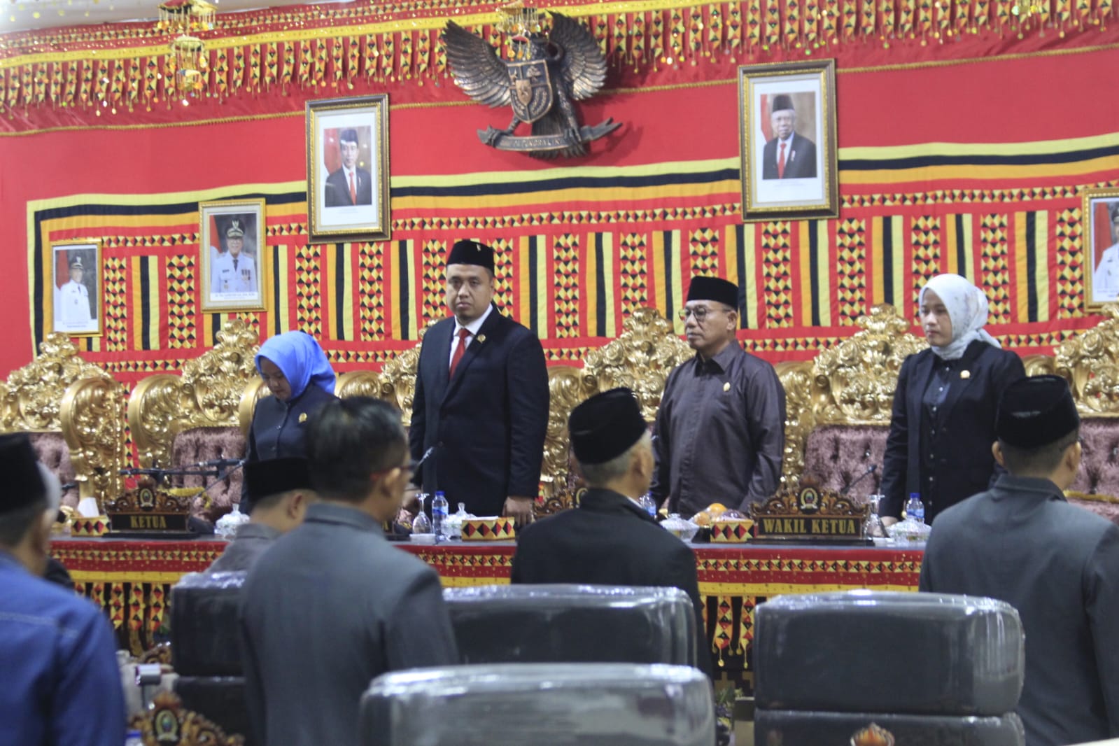 DPRD LAMSEL RESMI BENTUK ALAT KELENGKAPAN DEWAN. MAJALAH NATAR AGUNG