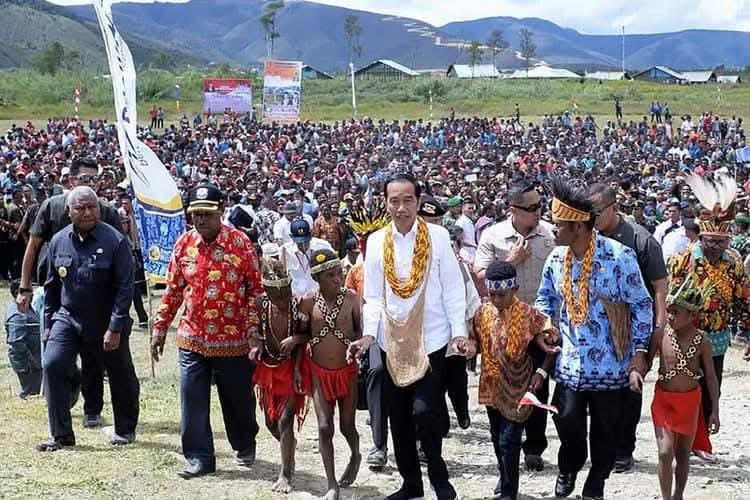 Sang Pemimpin Dari Pinggir Kali. Oleh : Supriyanto Martosuwito
