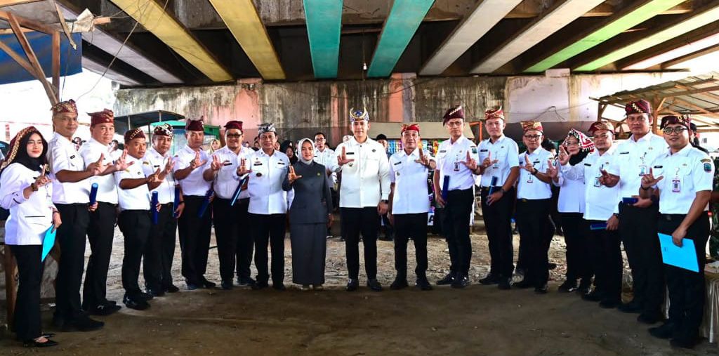 Bupati Egi Tinggalkan Aula, Pilih Bawah Flyover Natar untuk Lantik 12 Pejabat